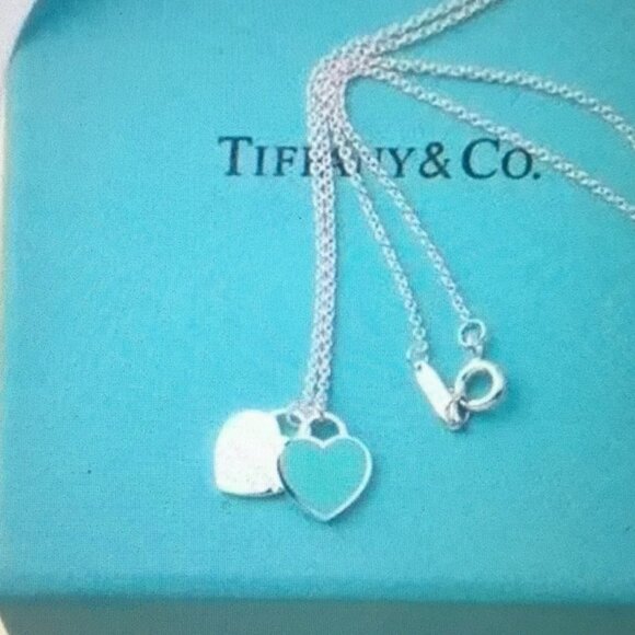 Tiffany & Co Jewelry - Tiffany & Co Silver Heart Pendant Necklace